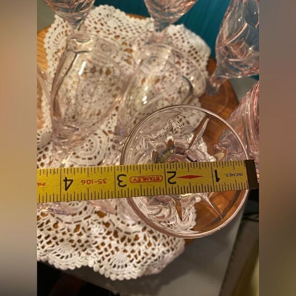 Nordica sweet swirl pink glasses goblet 8 ounces water glass…8 glasses - Picture 13 of 16